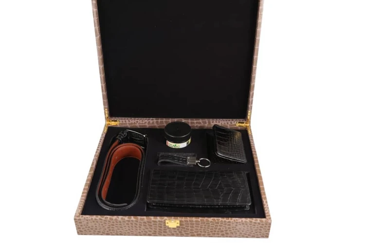 ست ۴ تکه مدل وی ای پی