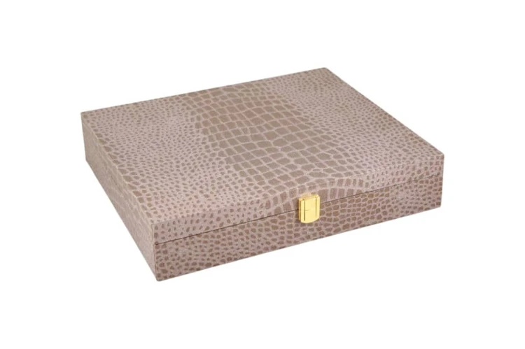 ست ۴ تکه مدل وی ای پی